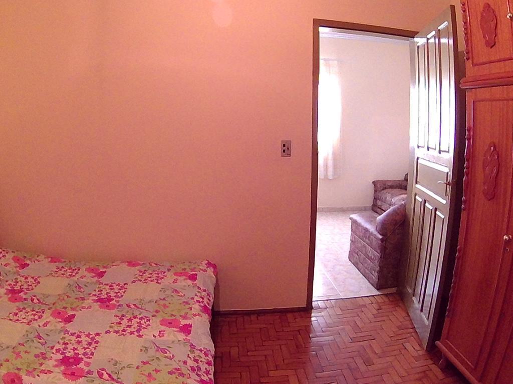 Casa Para Temporada Da Vo Cida Olimpia Room photo